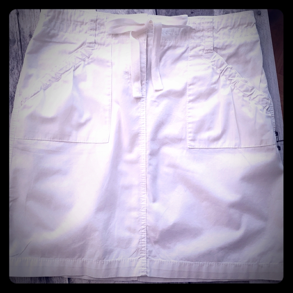 New York & Co Little White Skirt sz2